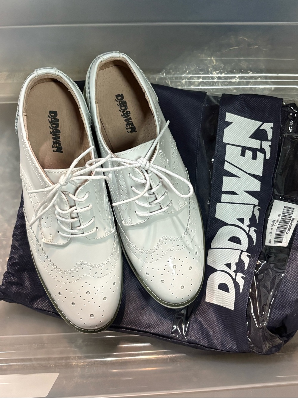 Dadaven White Wingtip Oxford Lace-Up  Unisex